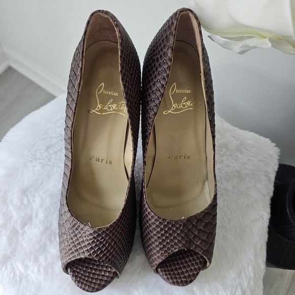 Christian Louboutin Brown Python Embossed Leather Peep Toe Pumps - Picture 9 of 11